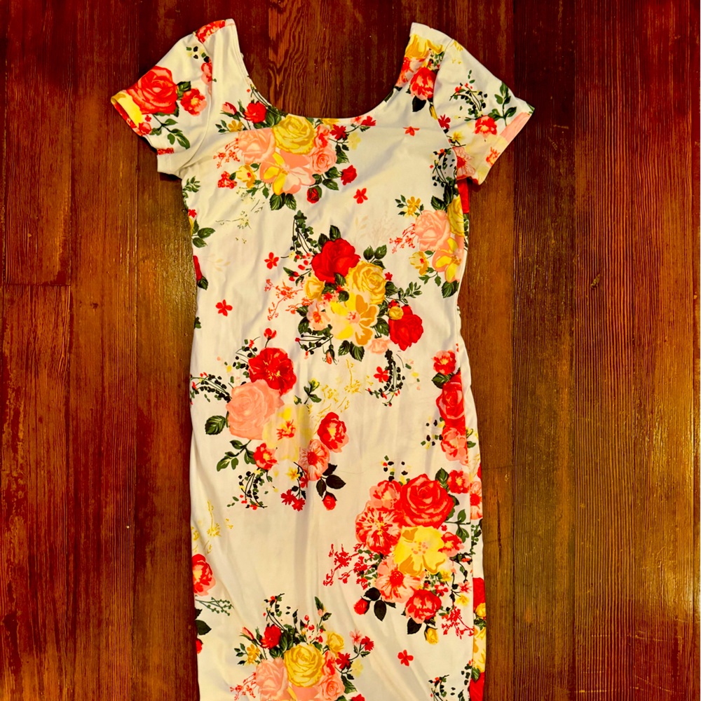 SEXY FLORAL DRESS